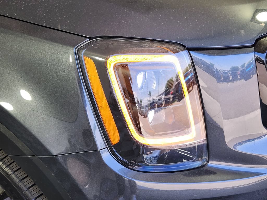 Used 2021 Kia Telluride SX w/ SX Prestige Package AWD/4WD image 10