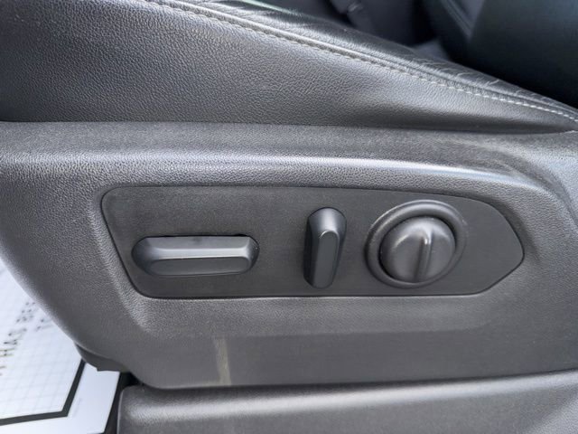 Used 2019 Chevrolet Silverado 1500 LTZ w/ LTZ Premium Package image 19