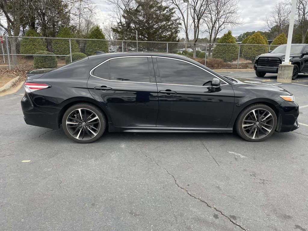 Used 2020 Toyota Camry XSE image 12