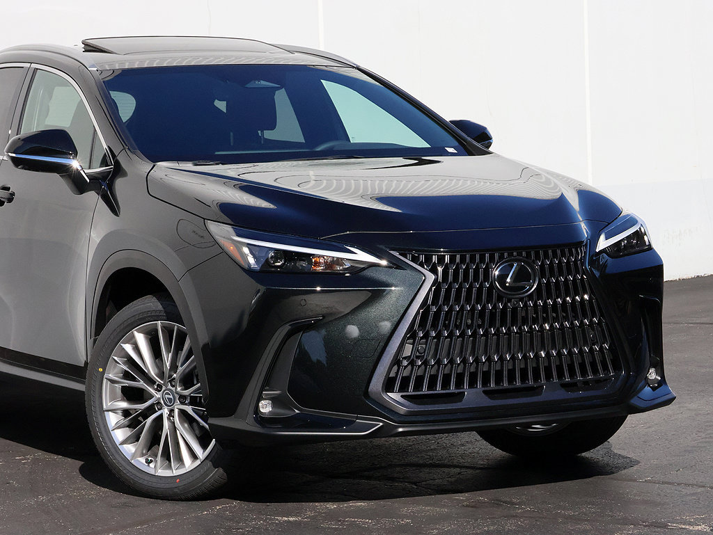 New 2026 Lexus NX 350 AWD w/ Accessory Package (2T) image 2