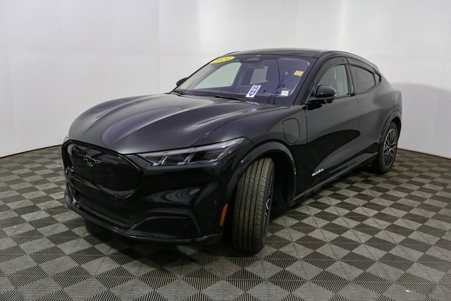 Used 2024 Ford Mustang Mach-E Premium image 5