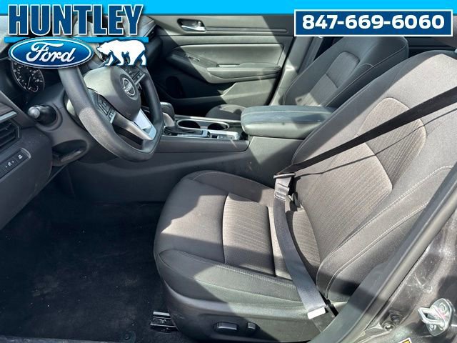 Used 2024 Nissan Altima 2.5 SV AWD/4WD image 15
