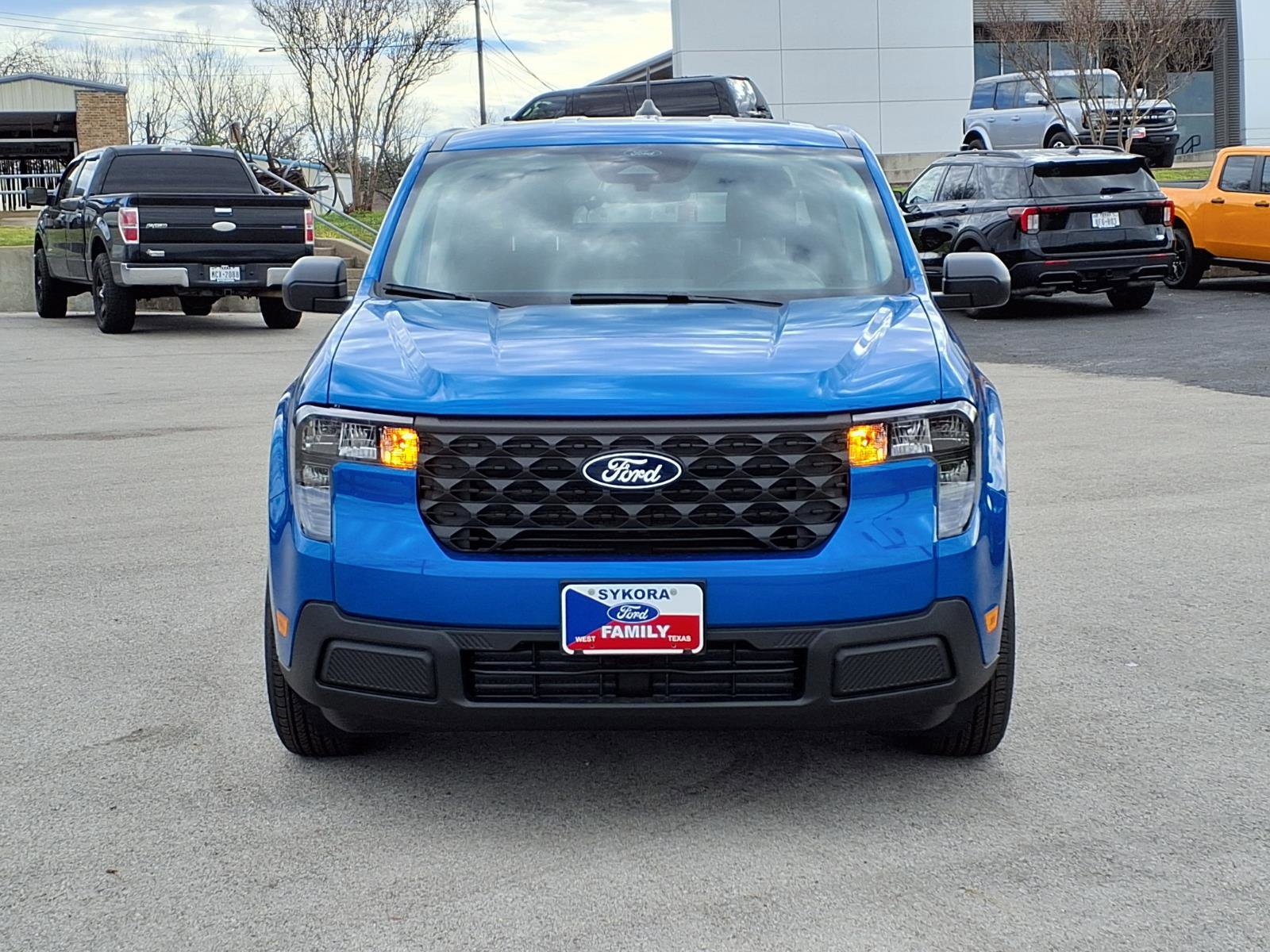 New 2026 Ford Maverick XL image 2