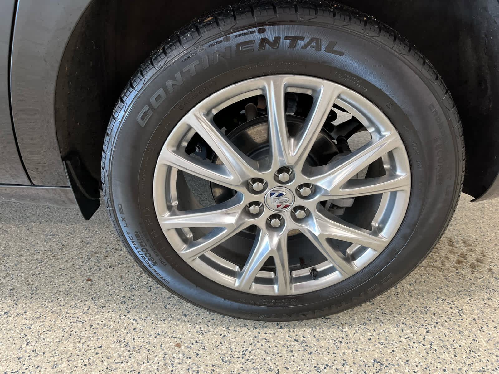 Used 2023 Buick Enclave Essence w/ Experience Buick Package image 11