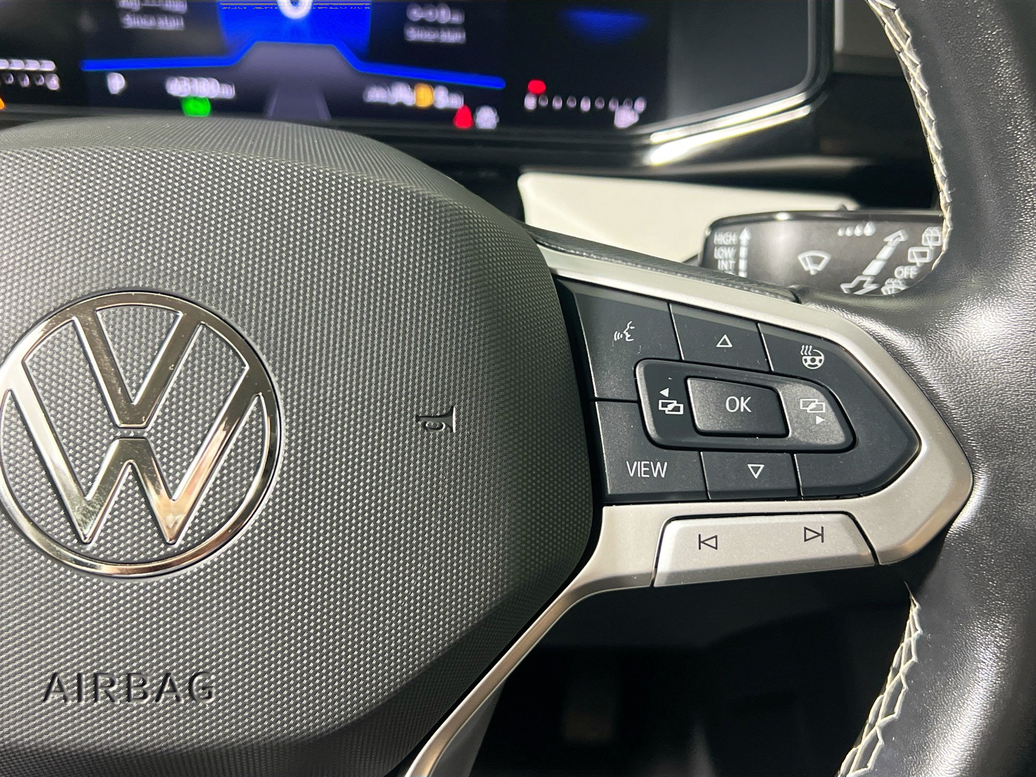Used 2025 Volkswagen Taos S FWD image 19