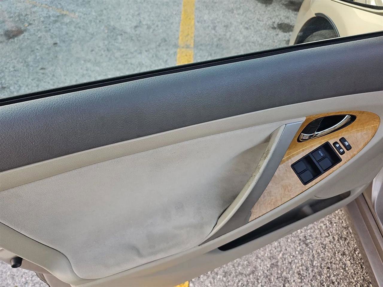 Used 2007 Toyota Camry CE image 9