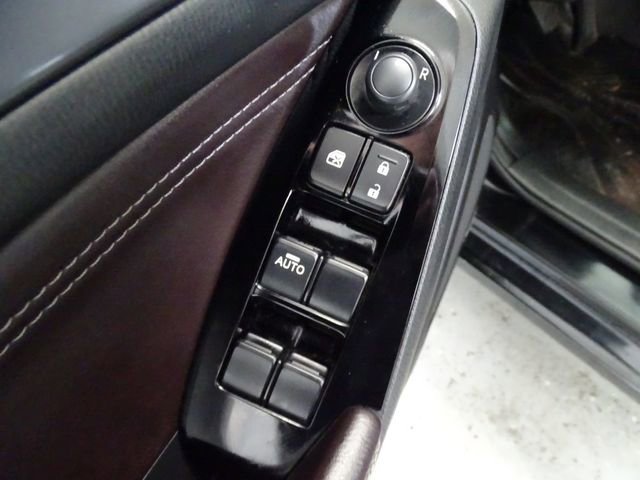 Used 2017 MAZDA MAZDA3 Grand Touring w/ Premium Equipment Package image 10