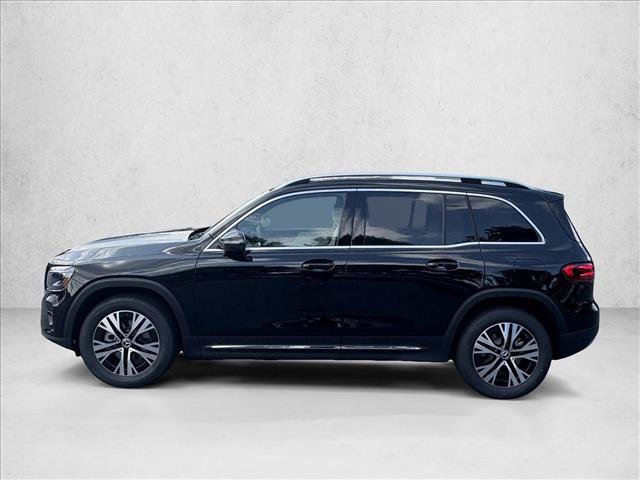 Used 2025 Mercedes-Benz GLB 250 image 8