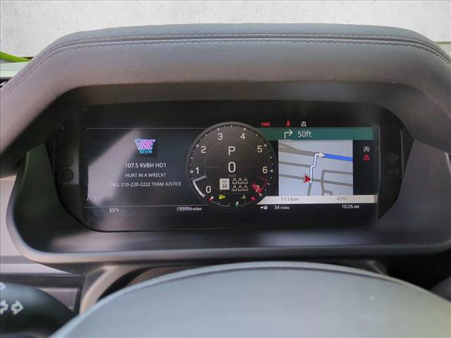 Used 2023 Land Rover Defender 130 X-Dynamic SE image 11