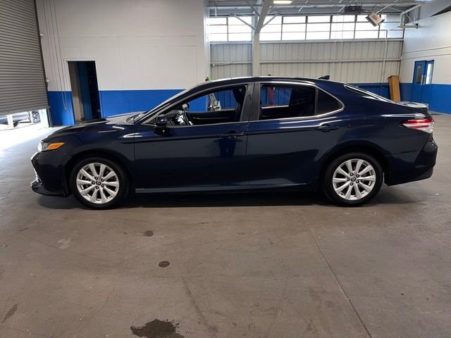Used 2020 Toyota Camry LE FWD image 6