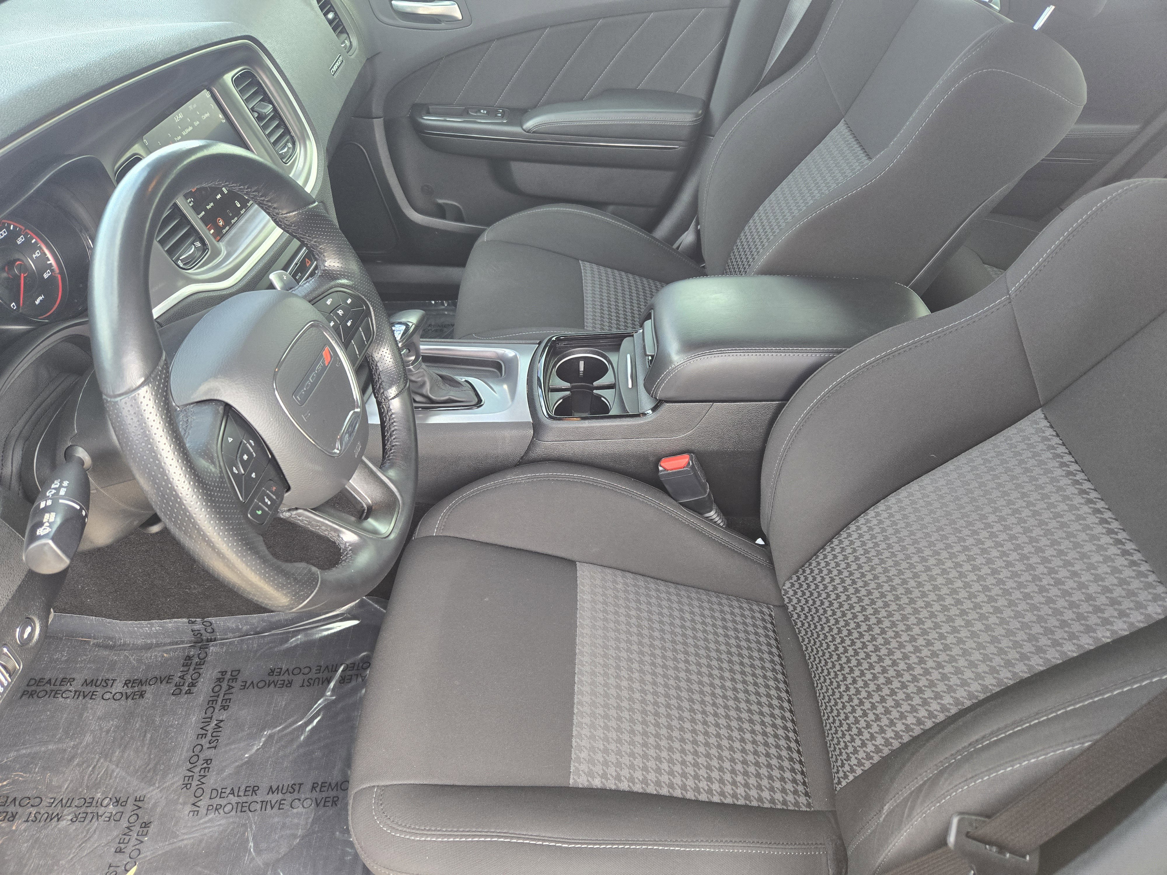 Used 2021 Dodge Charger R/T w/ Blacktop Package image 11