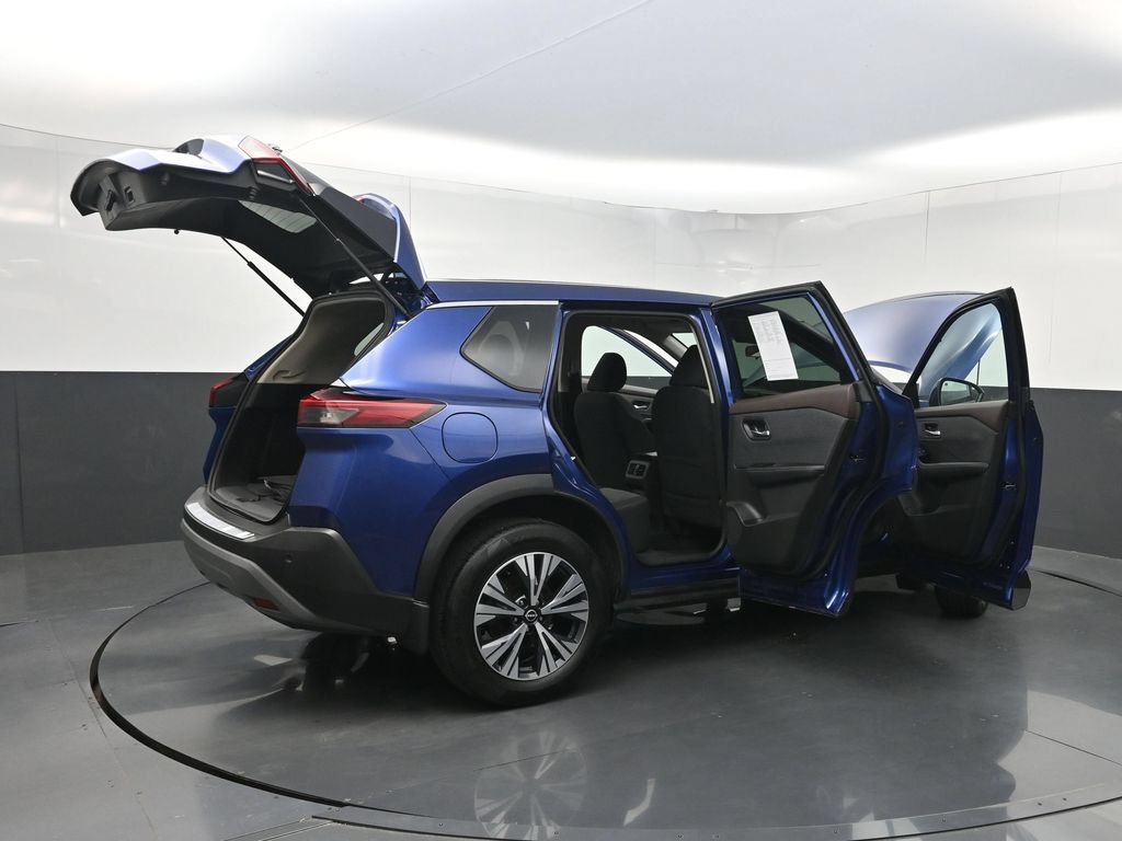 Used 2023 Nissan Rogue SV FWD image 36