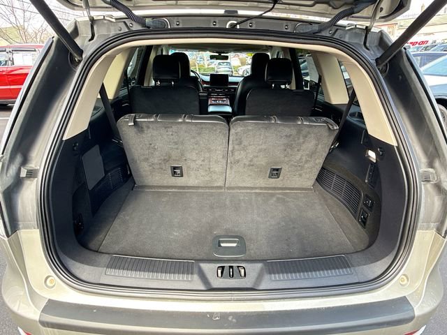 Used 2023 Lincoln Aviator Reserve w/ Equipment Group 201A image 30
