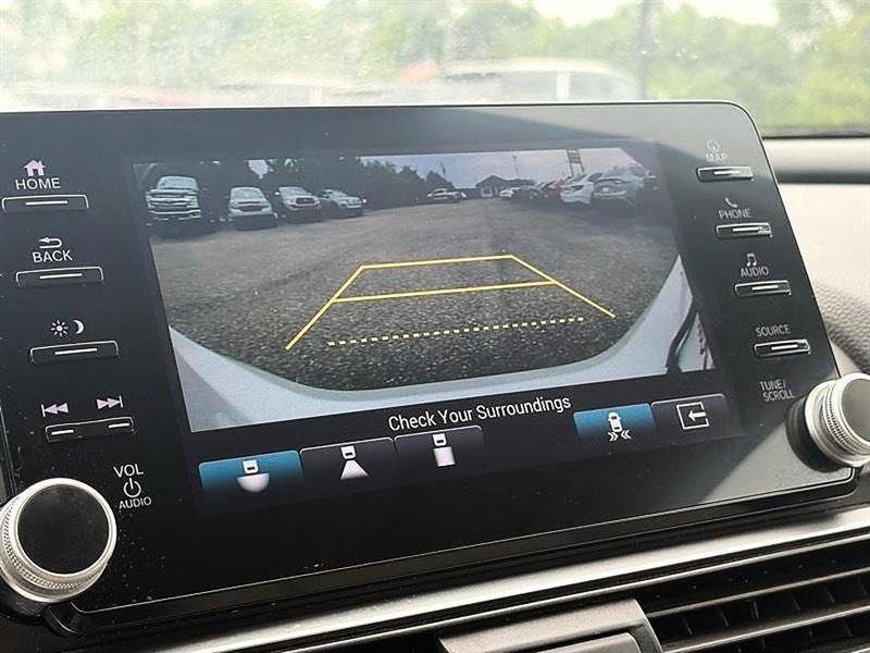 Used 2020 Honda Accord Touring image 33