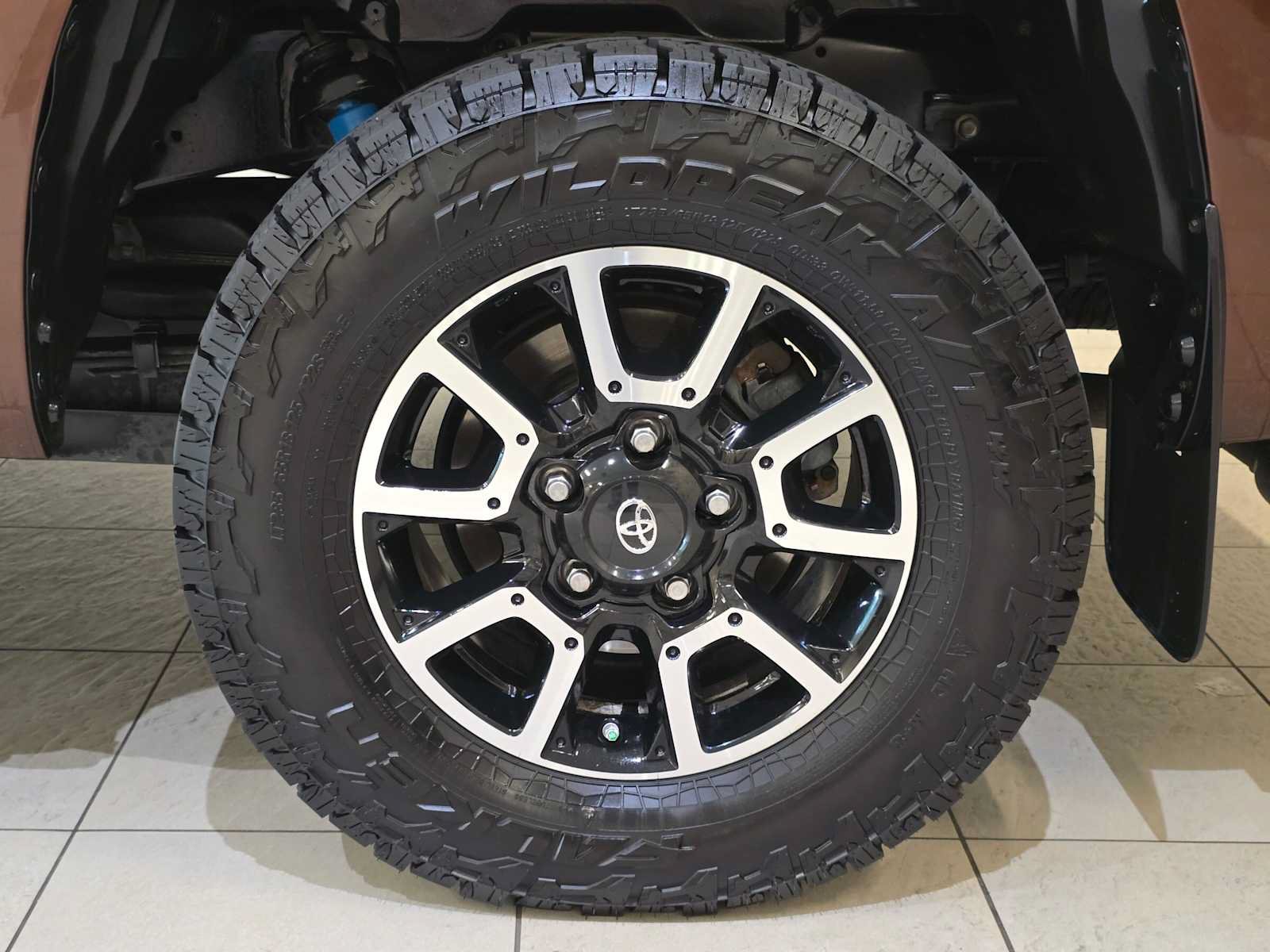 Used 2017 Toyota Tundra SR5 w/ TRD Off Road Package AWD/4WD image 8