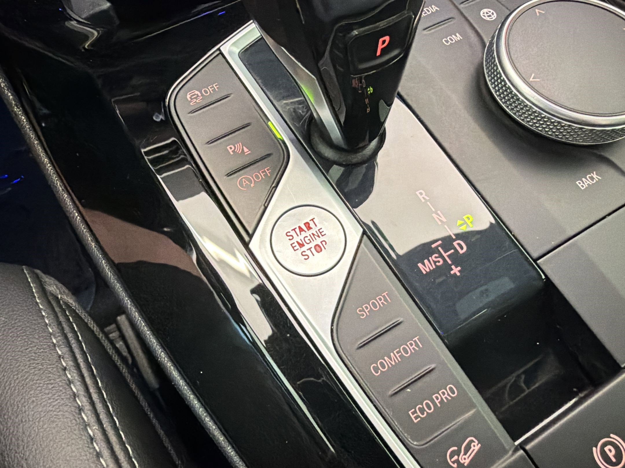 Certified 2022 BMW X3 xDrive30i w/ Convenience Package image 27