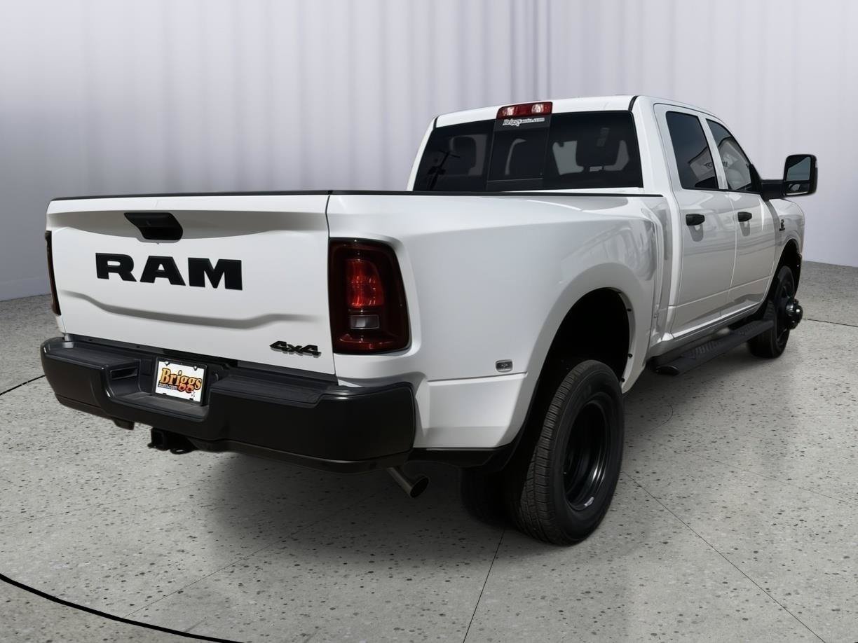 New 2026 RAM 3500 Tradesman AWD/4WD image 4