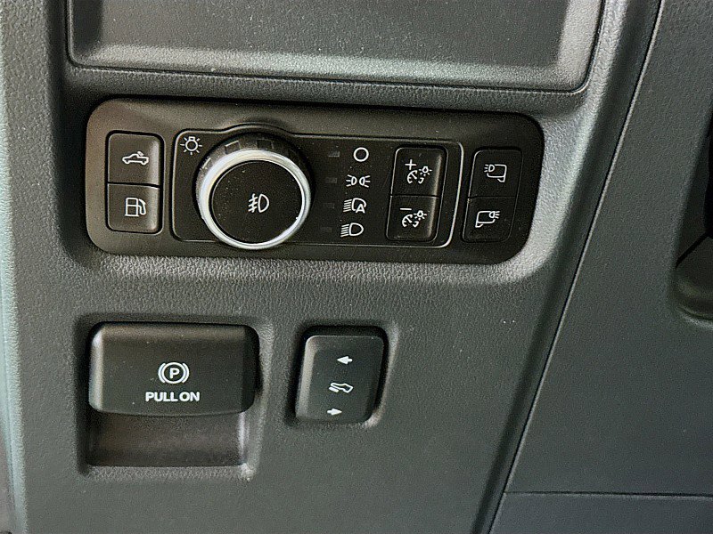 New 2025 Ford F150 Lariat w/ Equipment Group 502A High image 10