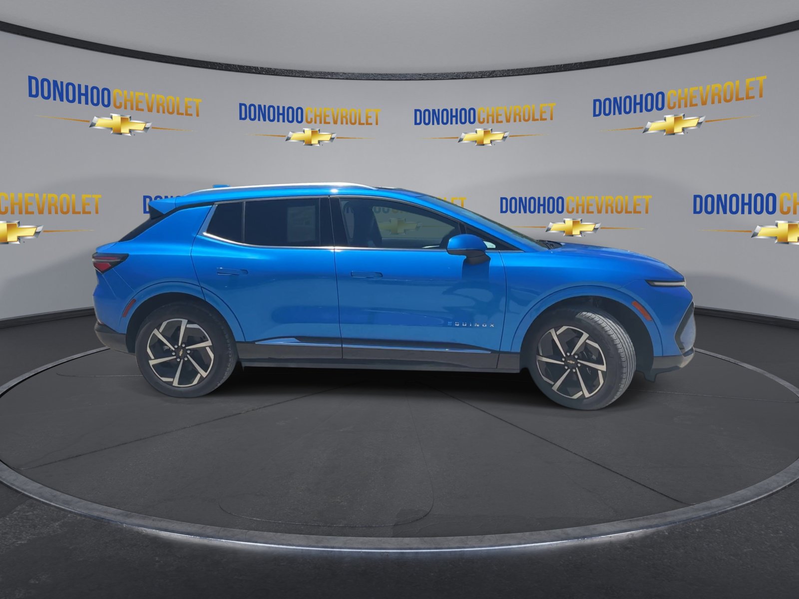 Used 2025 Chevrolet Equinox EV LT FWD image 12