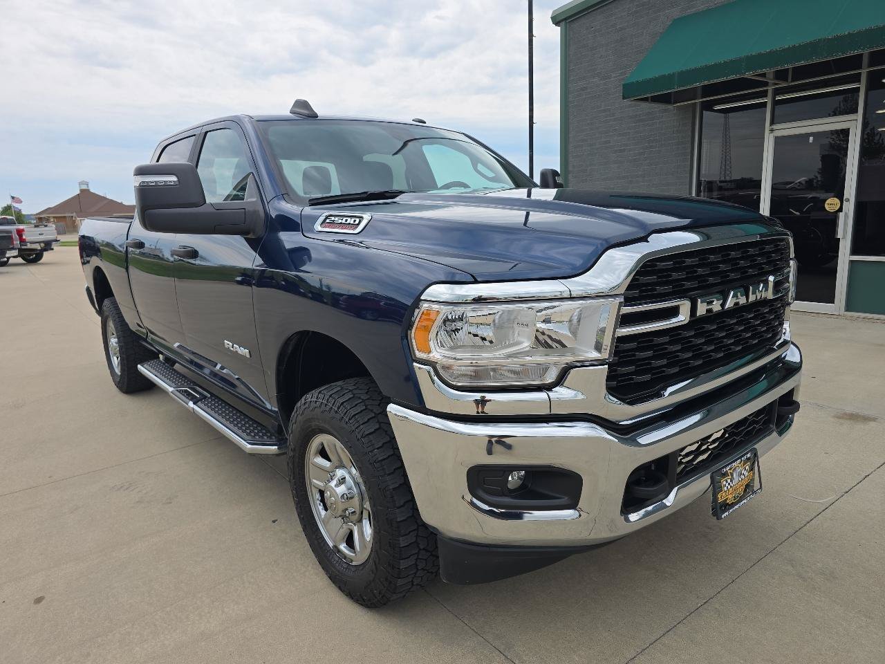 Used 2024 RAM 2500 Big Horn AWD/4WD image 10