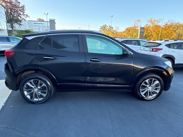 Used 2023 Buick Encore GX Select w/ Sport Touring Package FWD image 6