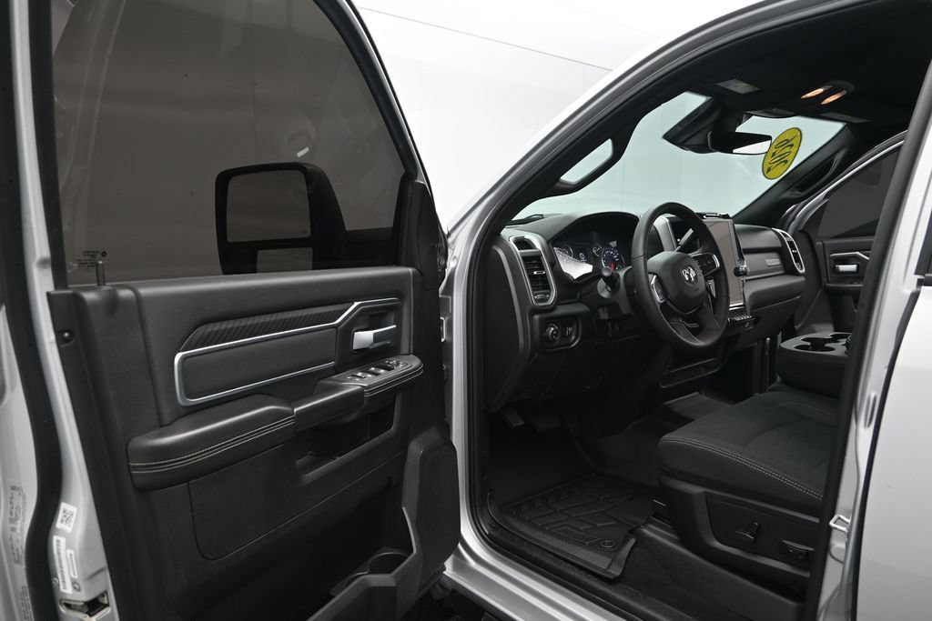 Used 2026 RAM 2500 Big Horn AWD/4WD image 12
