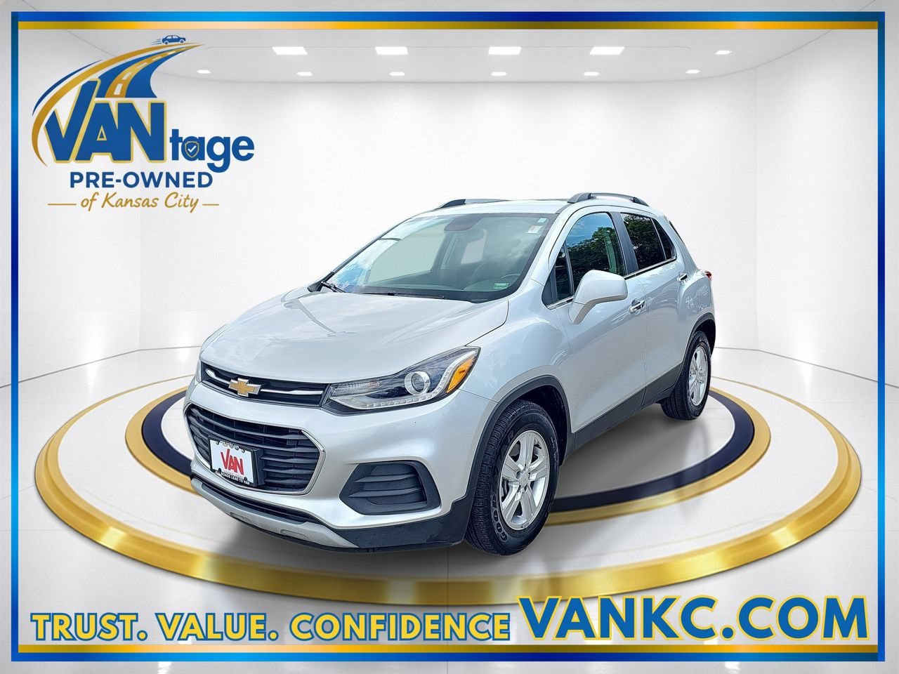 Used 2019 Chevrolet Trax LT w/ LT Convenience Package FWD image 1