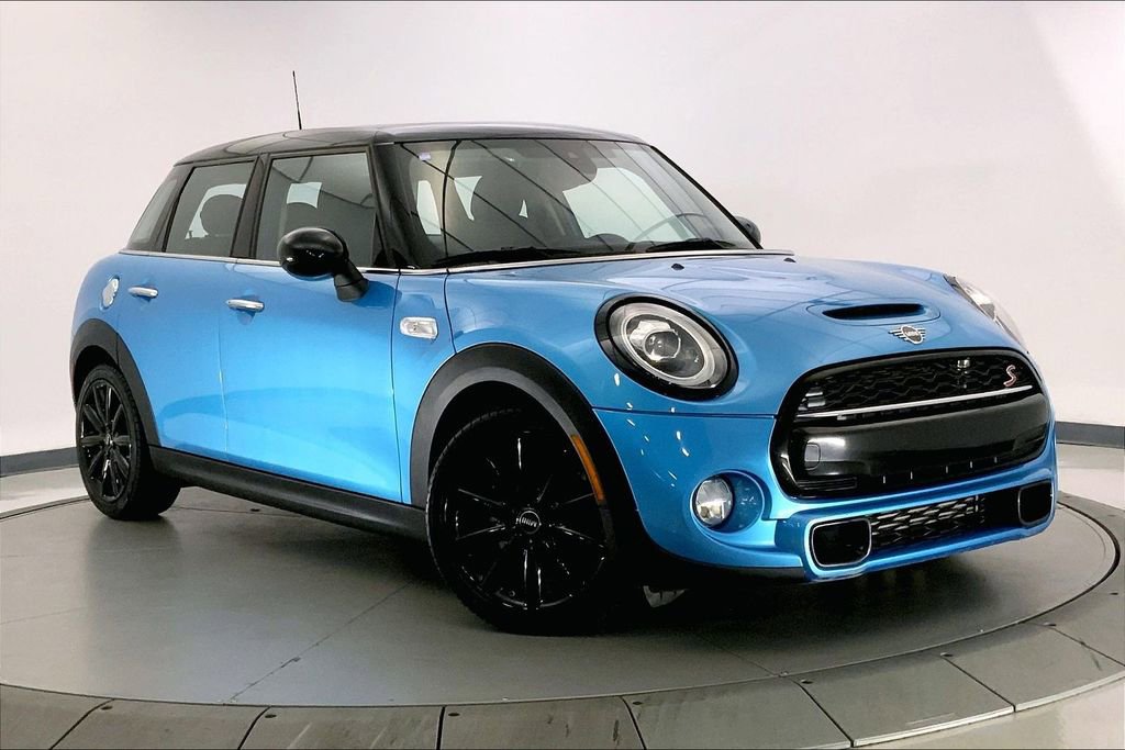 Used 2019 MINI Cooper S FWD image 1
