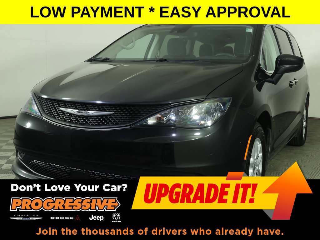 Used 2023 Chrysler Voyager LX