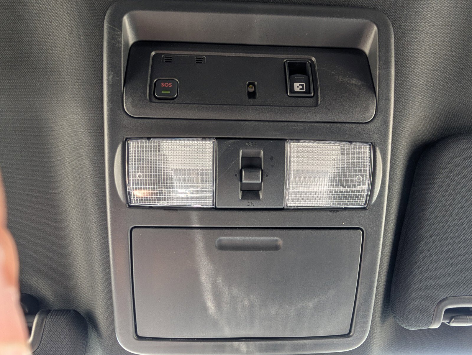 Used 2024 Nissan Titan SV w/ SV Bronze Edition Package RWD image 31