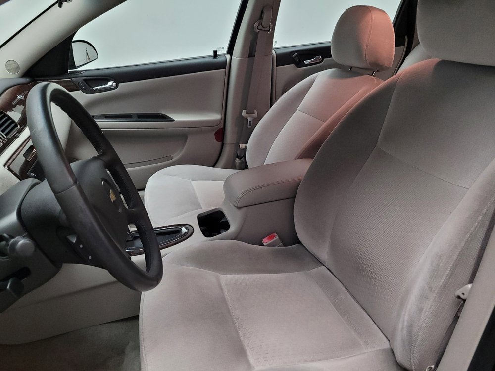 Used 2014 Chevrolet Impala LT w/ LT Sunroof Package FWD image 17