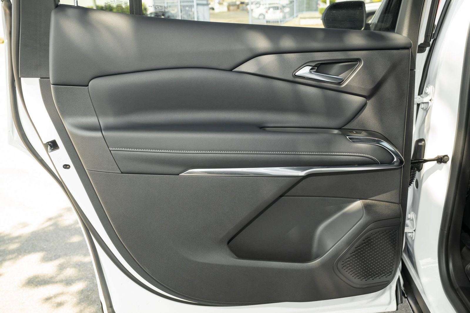 New 2026 Chevrolet Traverse LT w/ Driver Confidence Package image 16