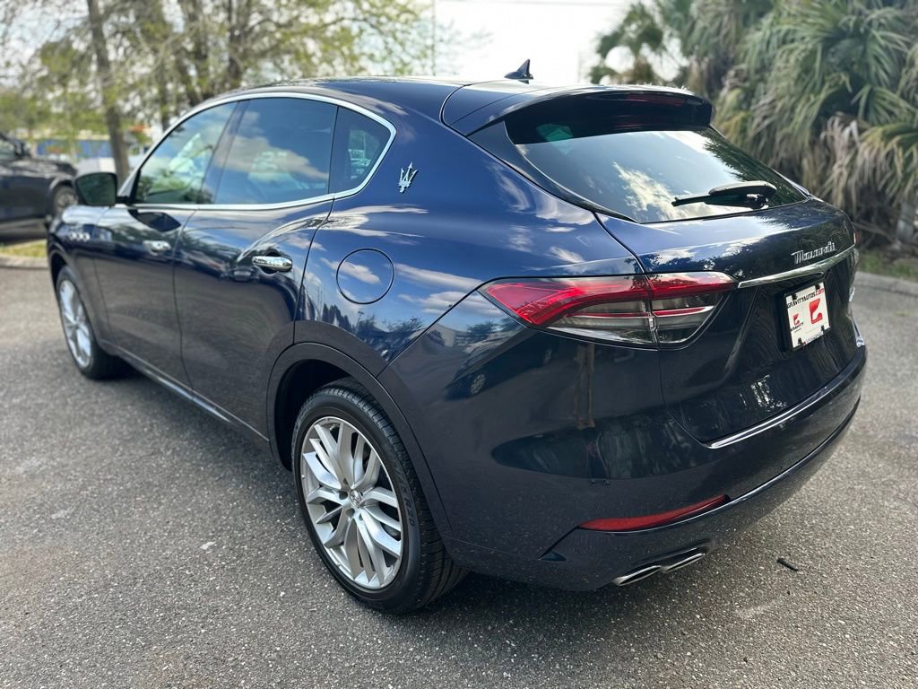 Used 2022 Maserati Levante GT image 10