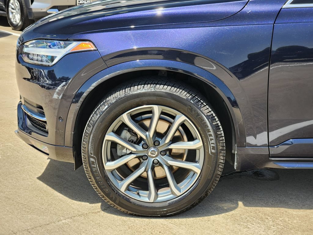 Used 2016 Volvo XC90 T6 Momentum AWD/4WD image 8