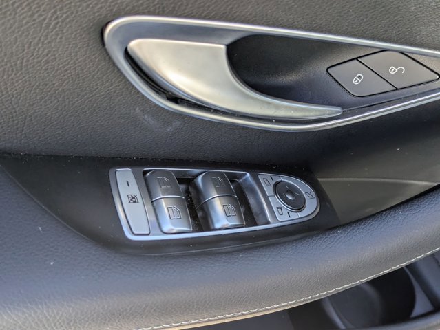 Used 2023 Mercedes-Benz E 350 Sedan image 8
