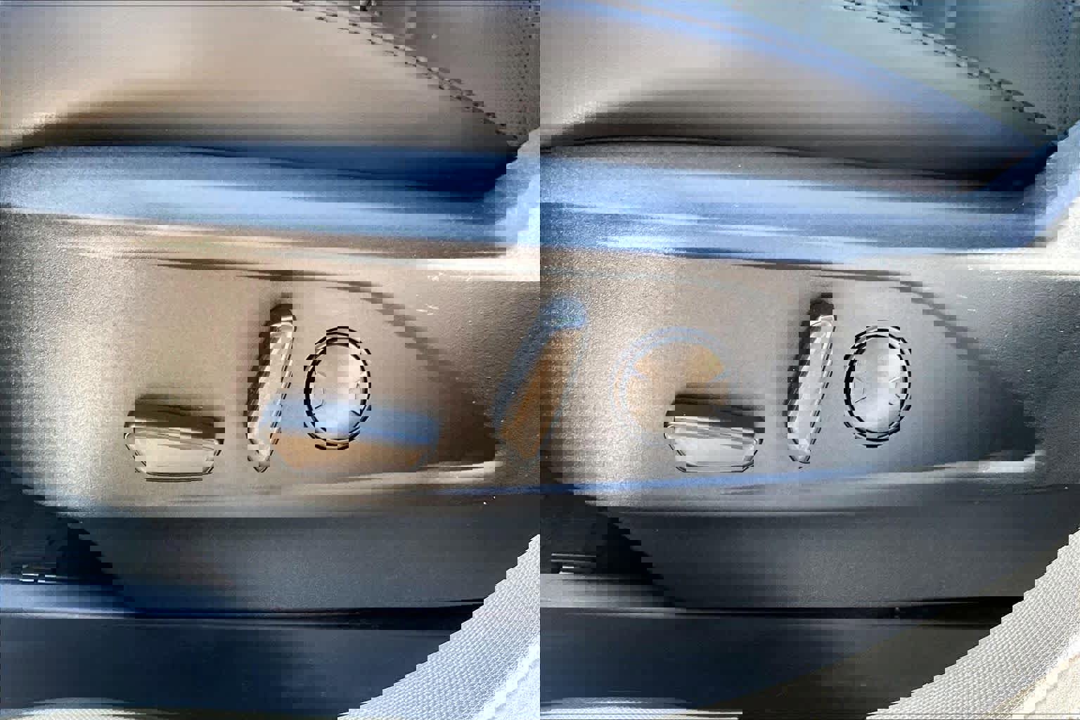 Used 2023 Ford Mustang Mach-E Premium image 30