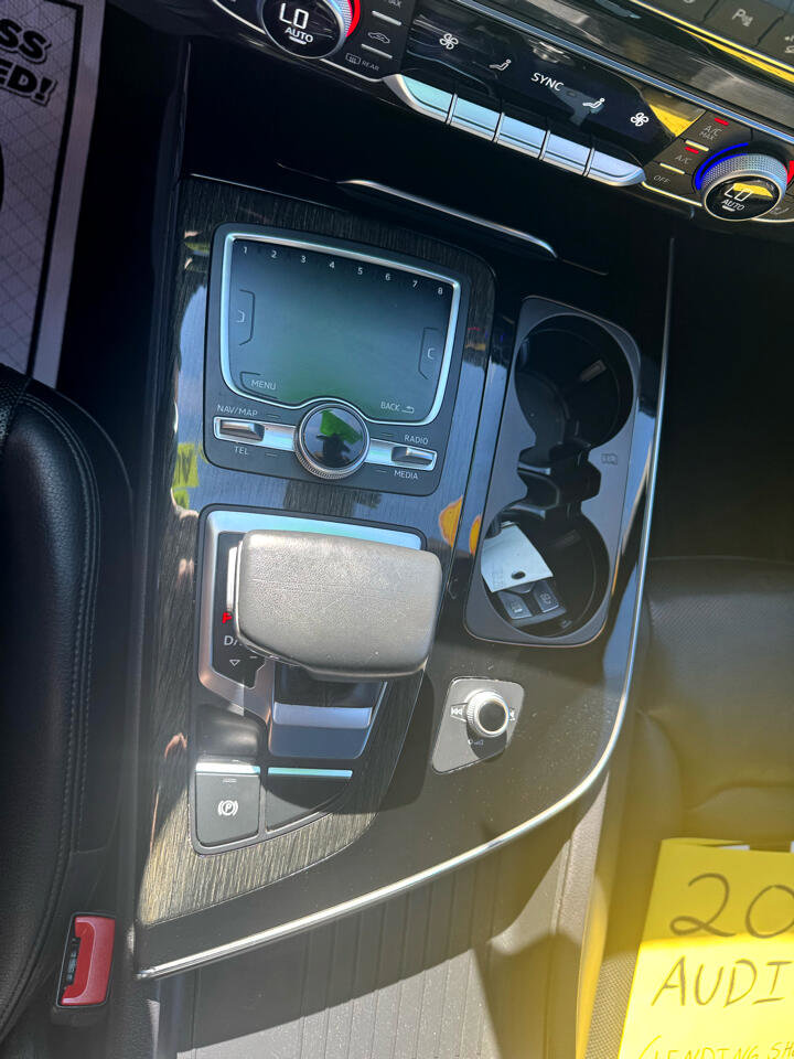 Used 2019 Audi Q7 3.0T Prestige image 10