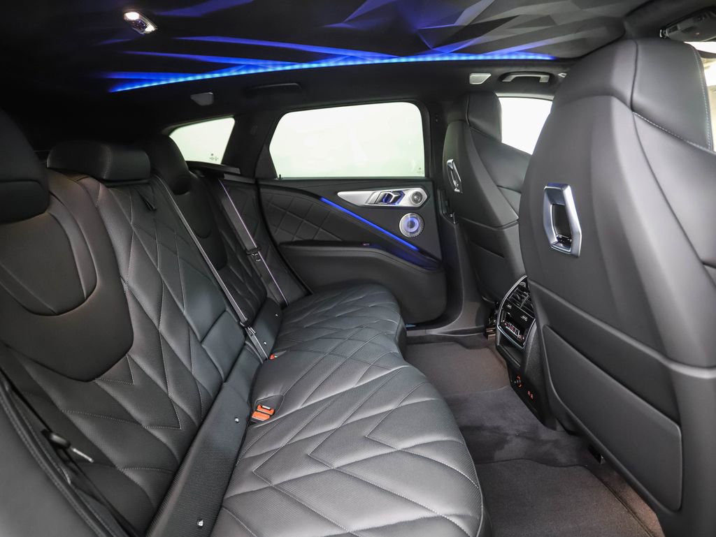 New 2026 BMW XM Label Red image 27