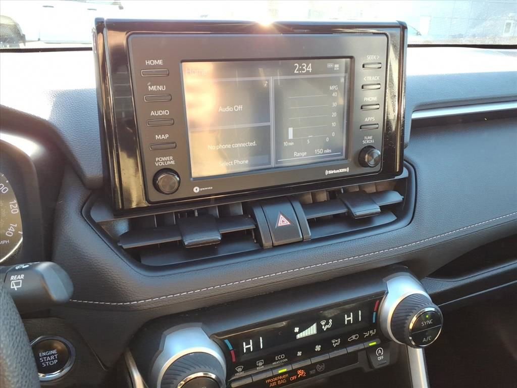Used 2022 Toyota RAV4 XLE image 12