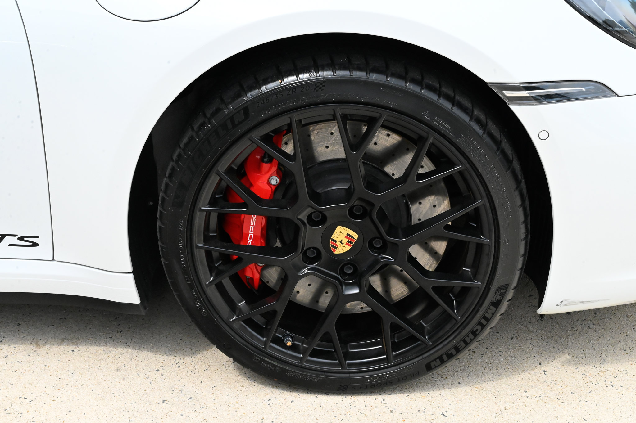 Used 2023 Porsche 911 Carrera 4 GTS AWD/4WD image 12