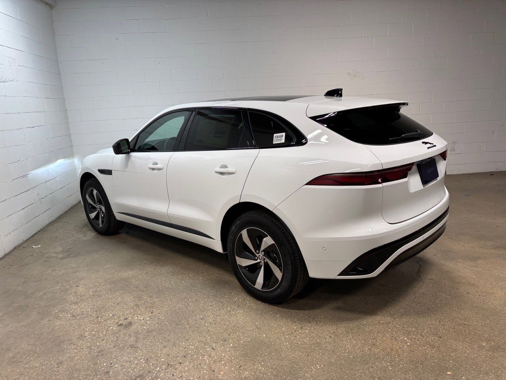 New 2026 Jaguar F-PACE R-Dynamic S image 10
