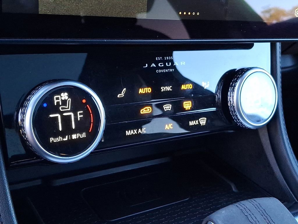 Used 2023 Jaguar F-PACE S AWD/4WD image 13