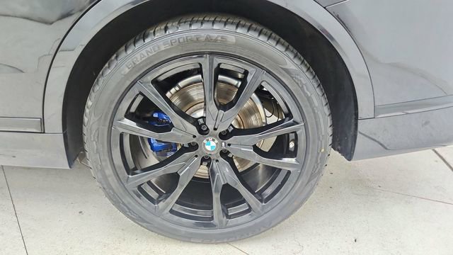 Used 2024 BMW X7 xDrive40i w/ M Sport Package image 67