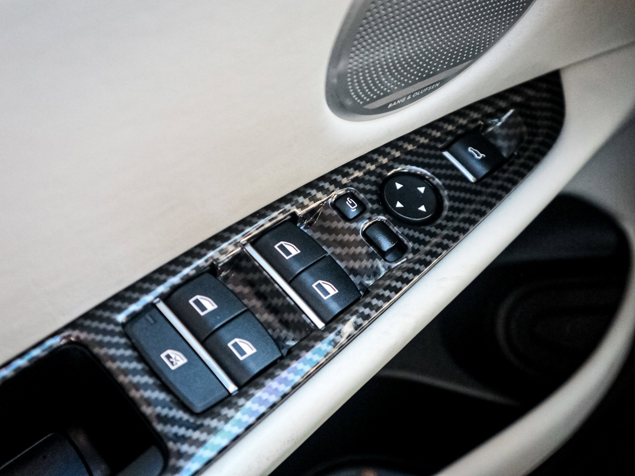 Used 2016 BMW X5 M image 15