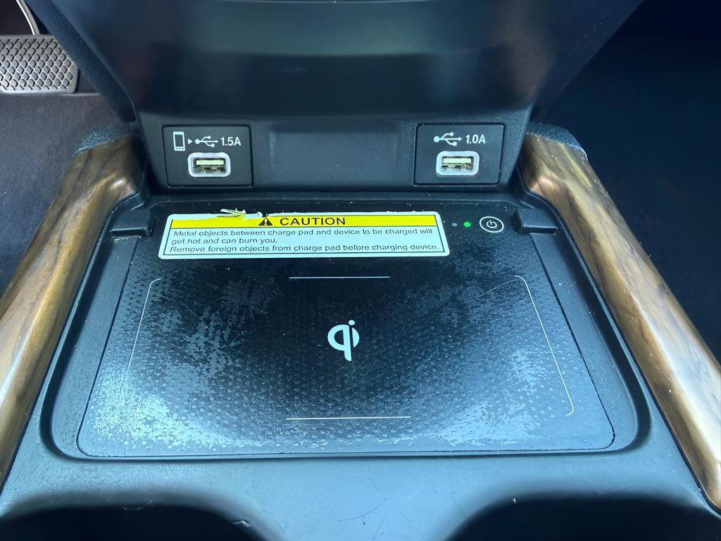 Used 2020 Honda CR-V Touring image 30