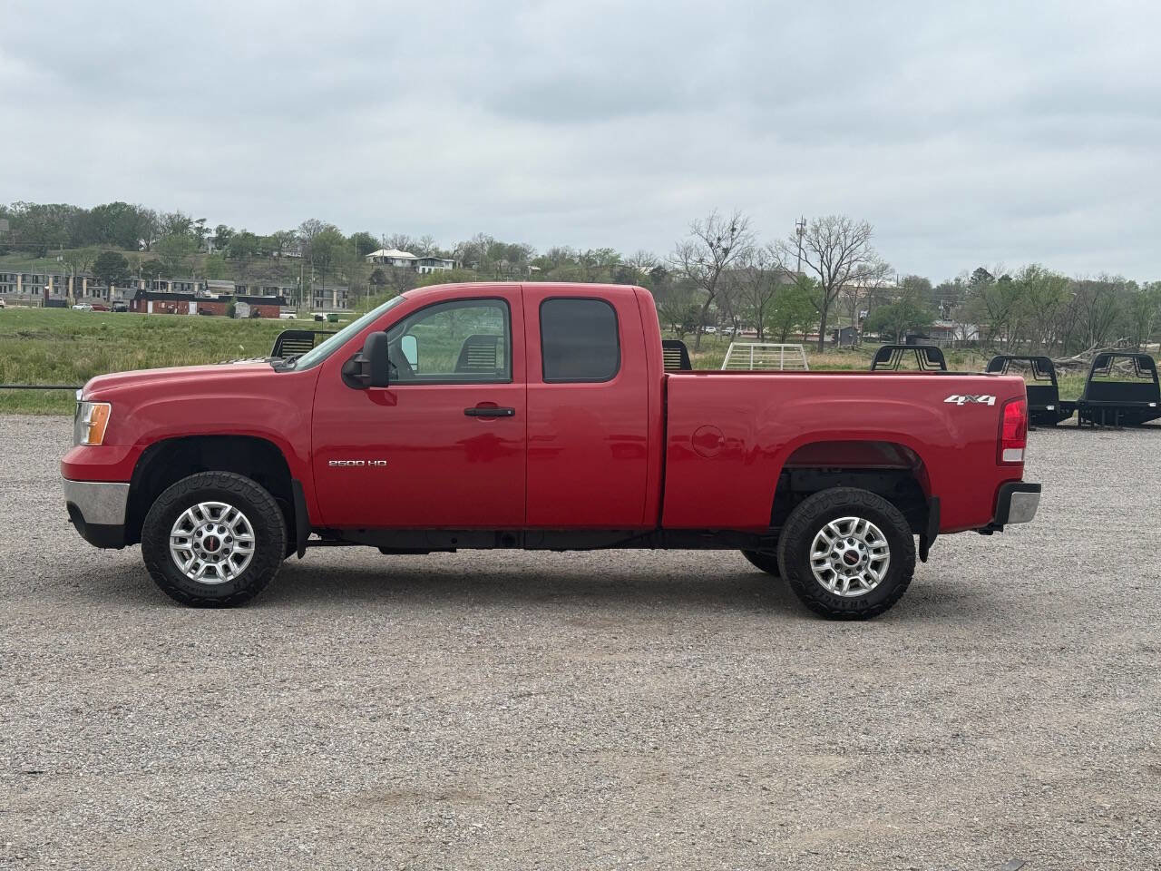 Used 2012 GMC Sierra 2500 W/T w/ Snow Plow Prep Package image 8