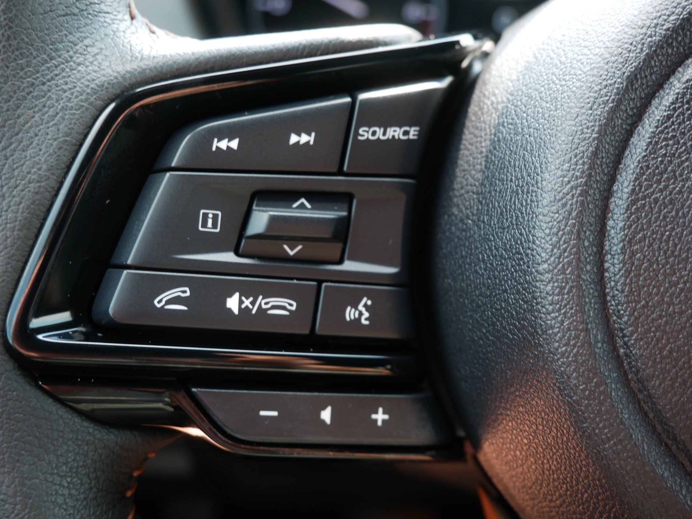 Certified 2025 Subaru Forester Sport AWD/4WD image 32