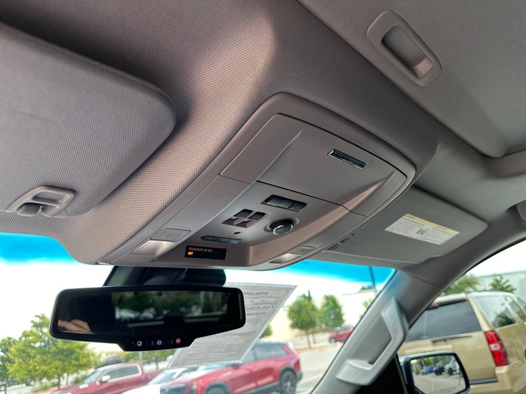 Used 2015 Chevrolet Tahoe LTZ RWD image 25