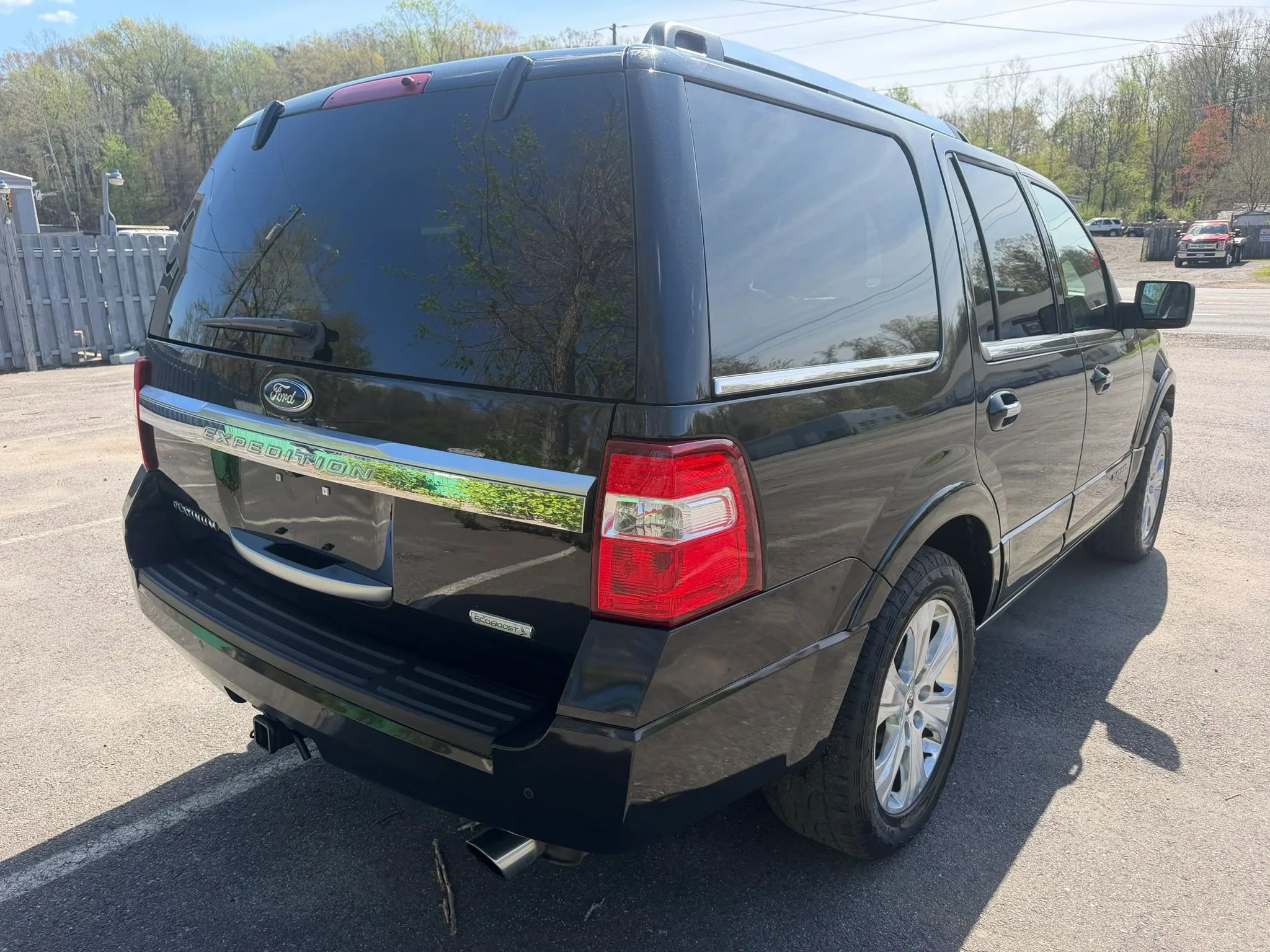Used 2015 Ford Expedition Platinum image 8