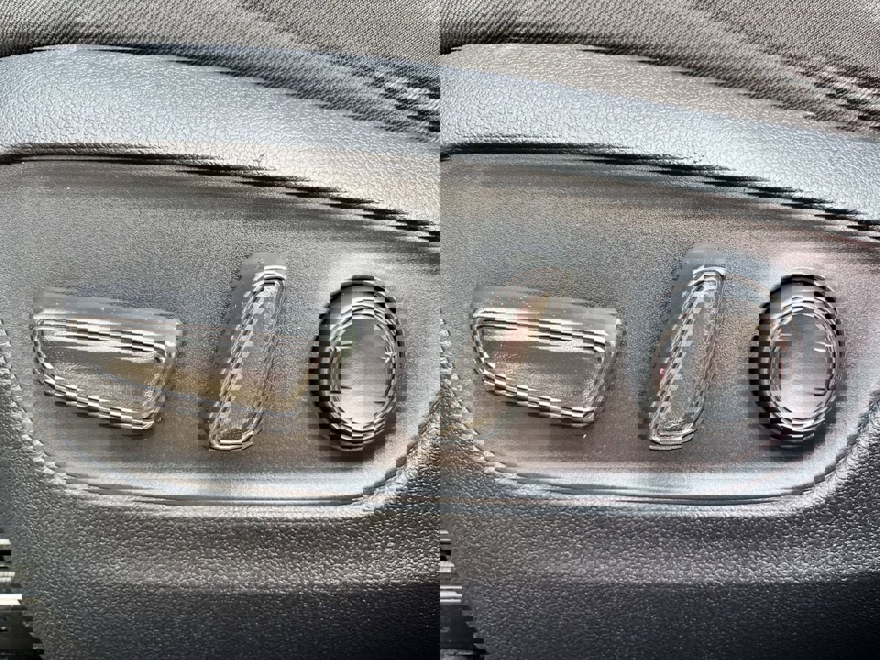 Used 2023 Toyota RAV4 XLE image 23